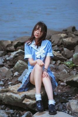 裙子下面有野兽_国产剧高清视频观看